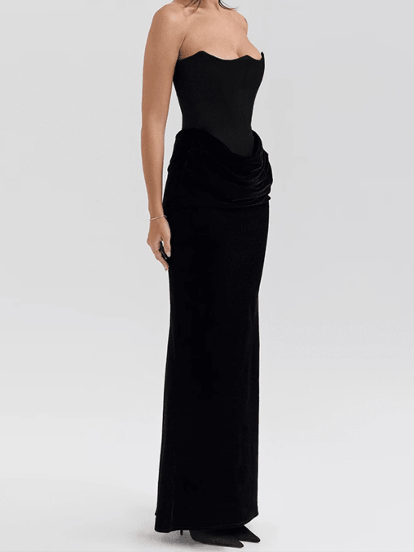 Black Velvet Strapless Pencil Dress with Waist Tie | Size EU Size 38 (M) - Image 2